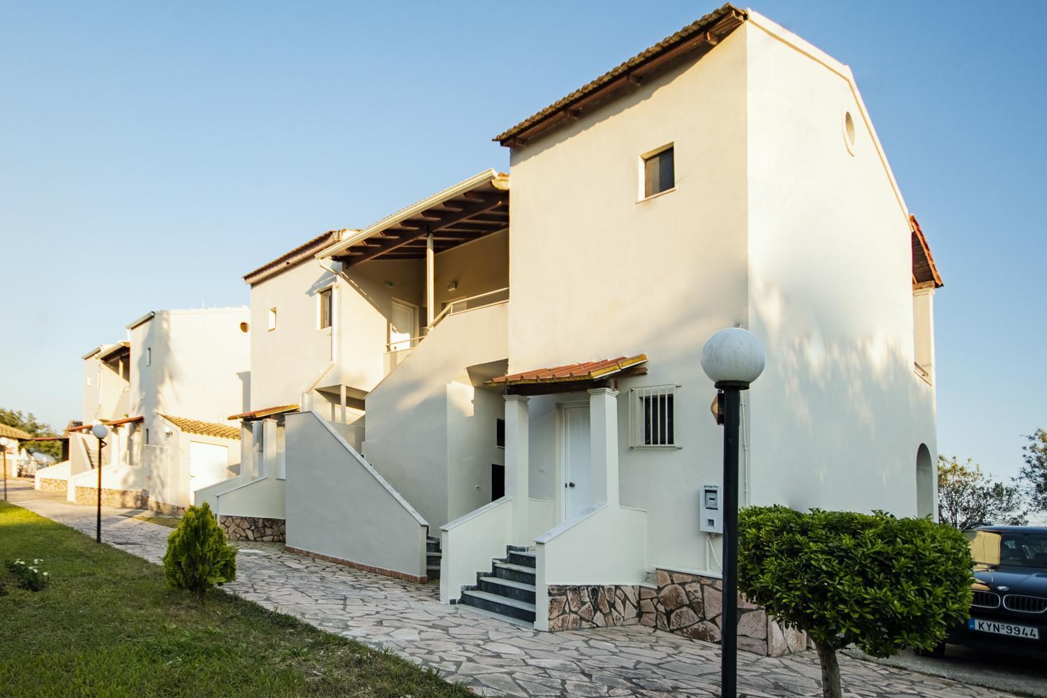 Parakladi Seaside Retreat Apartamento Lefkímmi Exterior foto