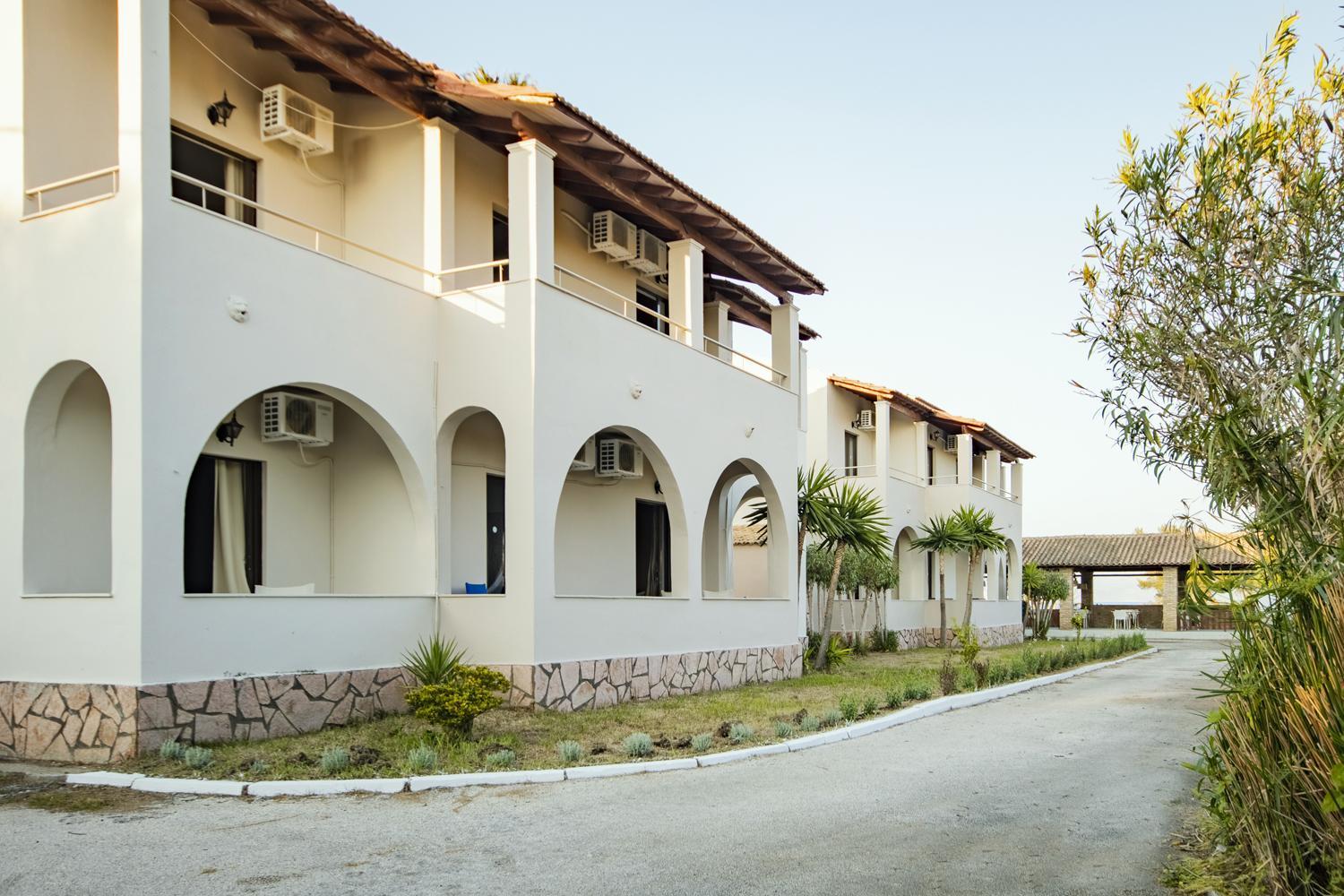 Parakladi Seaside Retreat Apartamento Lefkímmi Exterior foto