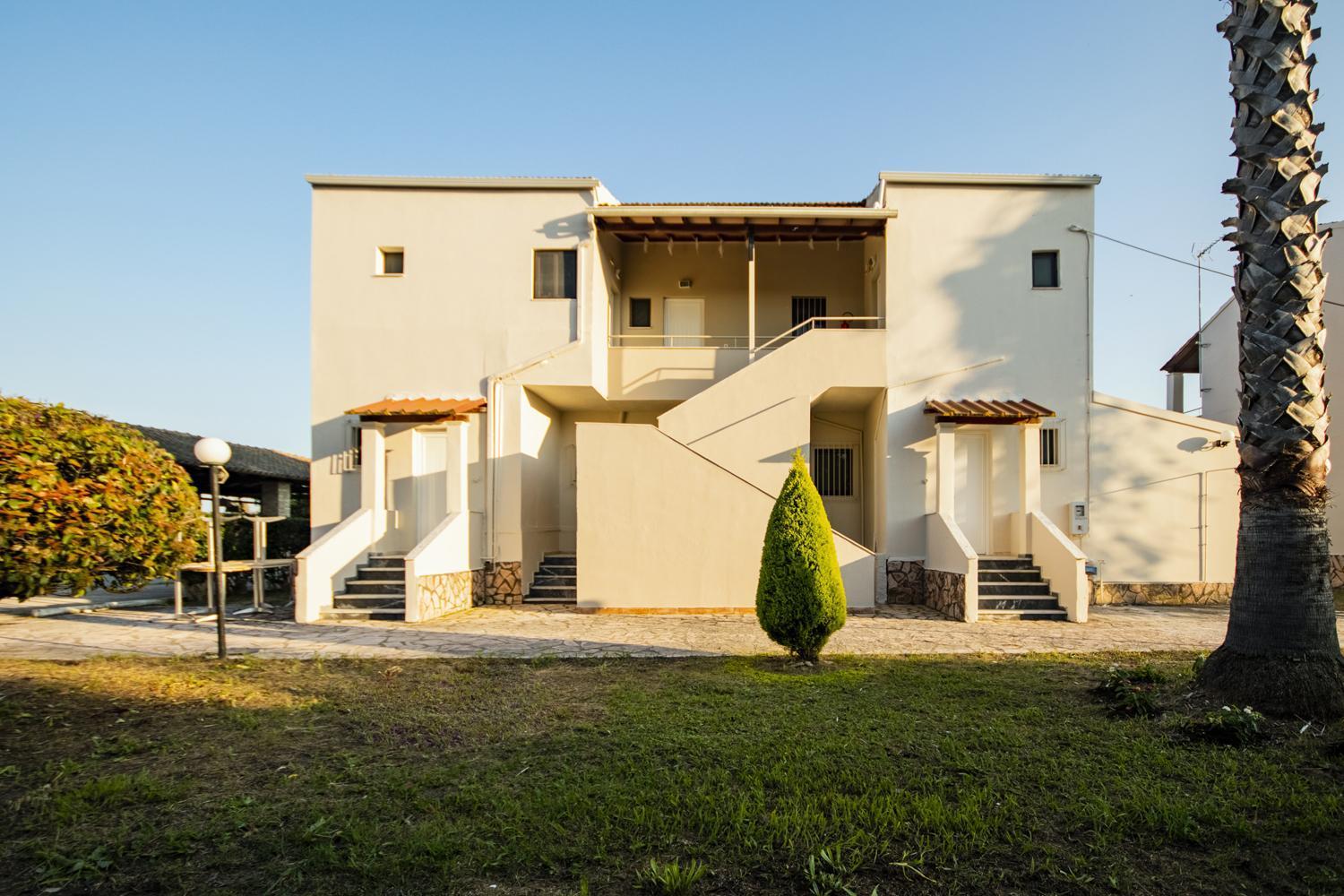 Parakladi Seaside Retreat Apartamento Lefkímmi Exterior foto